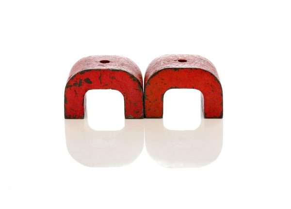 magnet, horseshoe, pair, alnico, red magnet, metal, stuck, force, side by side, reflection, magnet, magnet, magnet, magnet, magnet